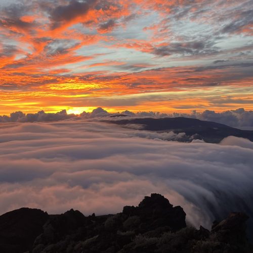 Levée de soleil Piton des Neiges